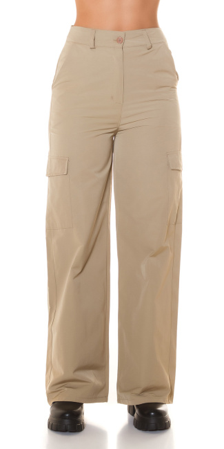 Trendy highwaist cargo pants Brown